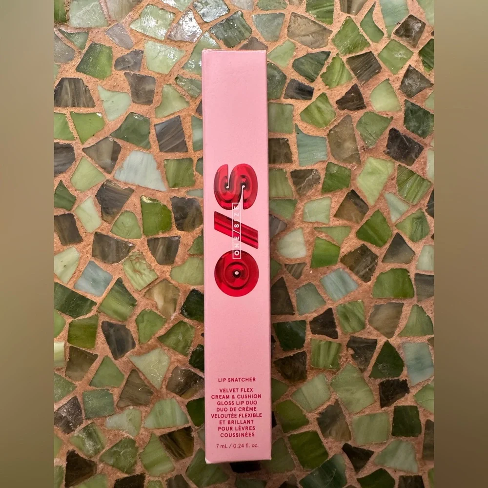 Lip Snatcher Velvet Flex Cream & Cushion Gloss Lip Duo- Shimmering Gold